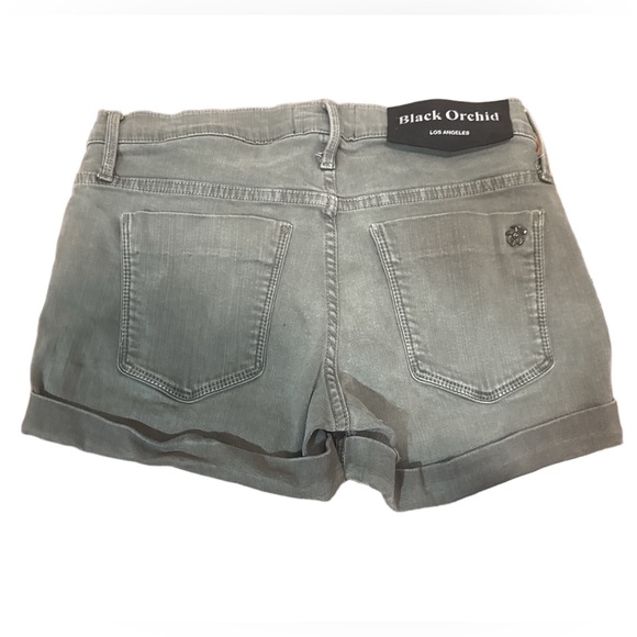 Black orchid shorts - Picture 2 of 7